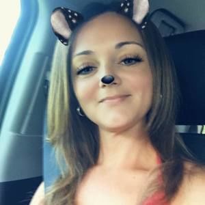 Meet your Posher, Stephanie